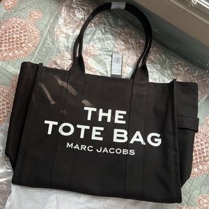New w/tags Black Marc Jacobs Tote Bag